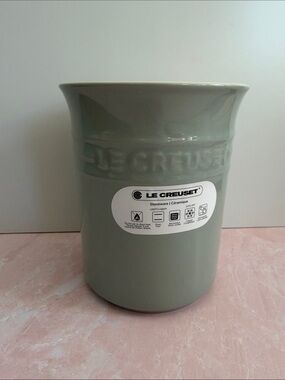 Le Creuset Pistache Green Stoneware Utensil Crock